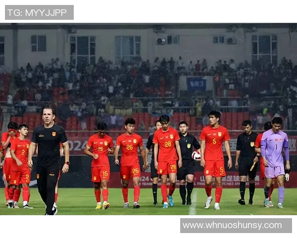 德扬久尔杰维奇接任国足代理主帅全力备战东亚杯争创佳绩